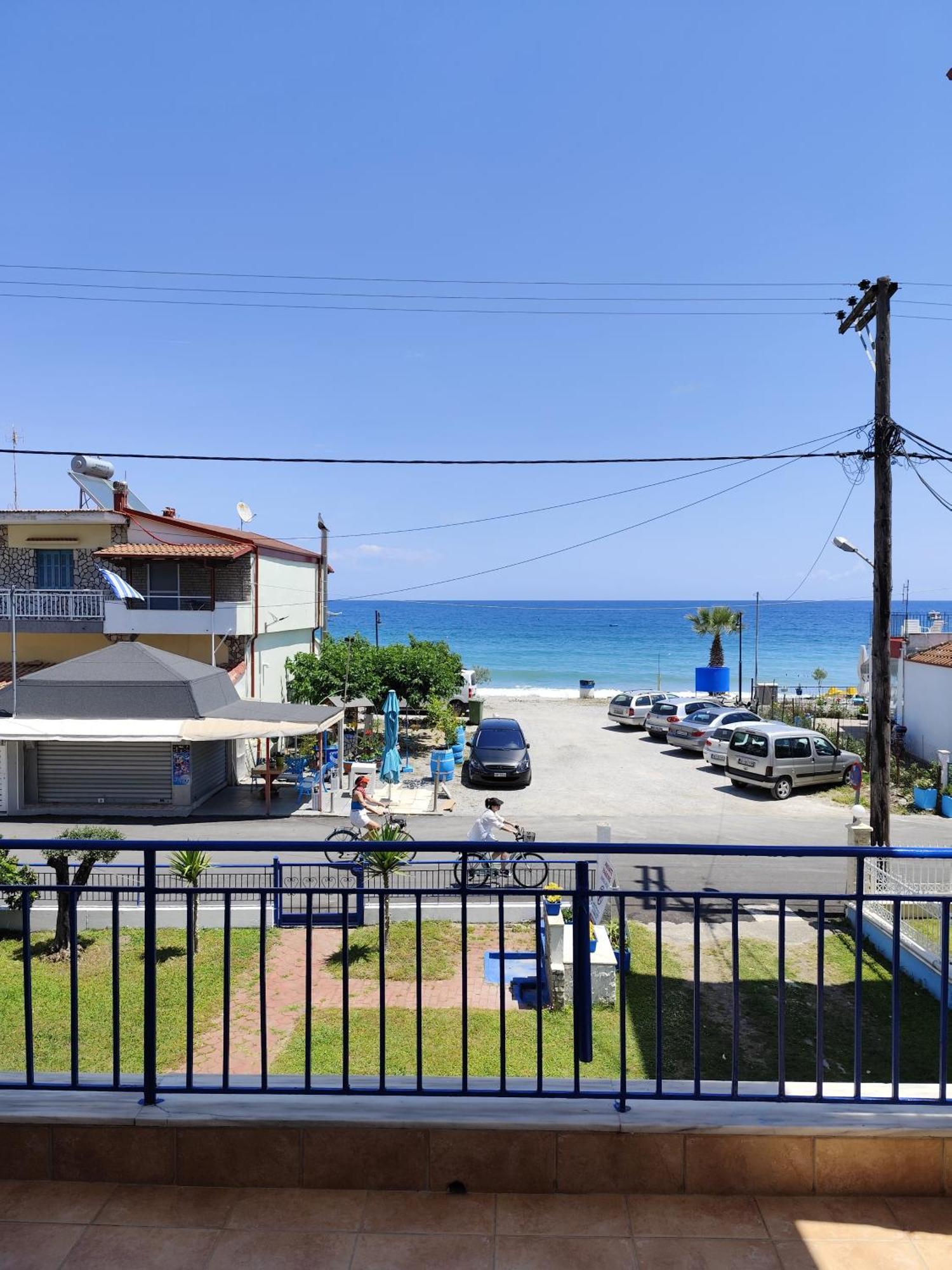 לפטוקריה Mana Mia Seaside Apartments מראה חיצוני תמונה