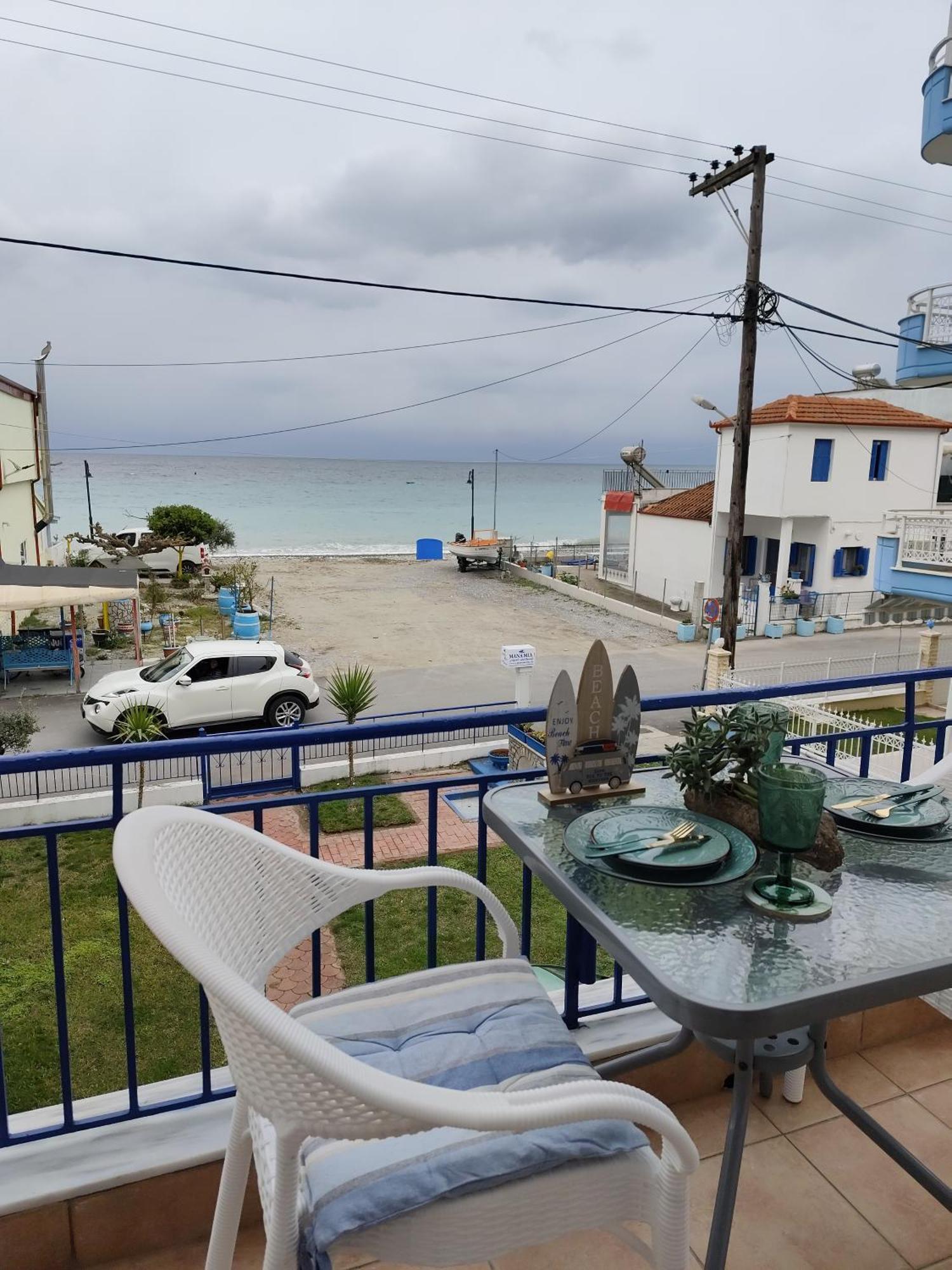 לפטוקריה Mana Mia Seaside Apartments מראה חיצוני תמונה